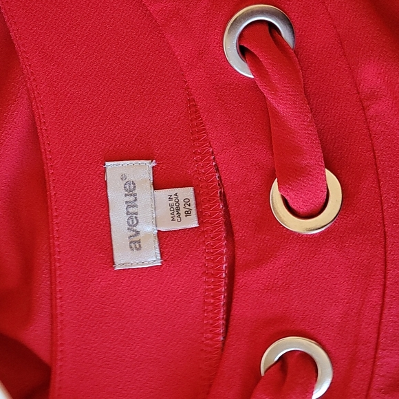 Avenue dress top - Picture 6 of 7